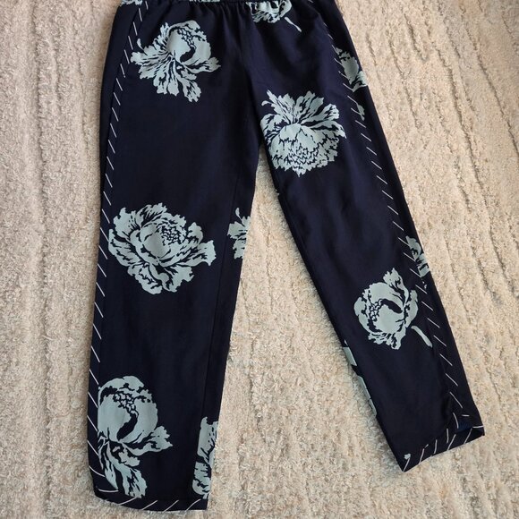 J. Crew Reese Reese Pants in Navy Blue Graphic Peony size 2 - Picture 3 of 11